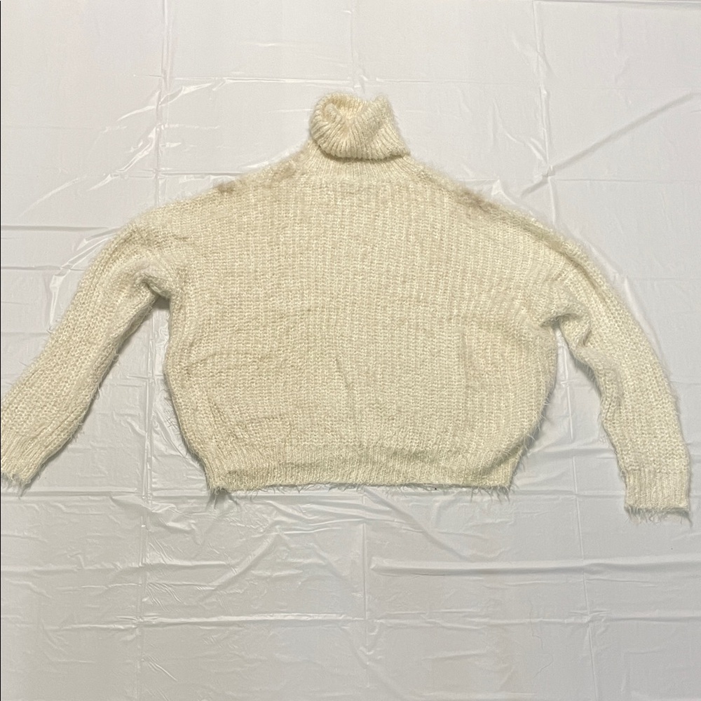 Elegant Cream Turtleneck Sweater